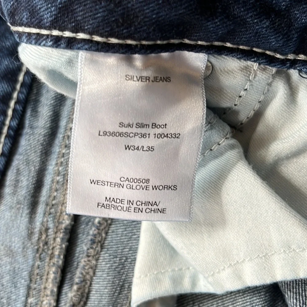 Silver Jeans - Picture 3 of 5